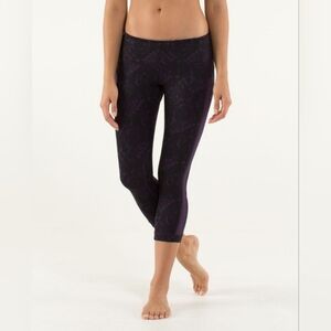 Lululemon Yeah Yoga Leggings, Size 8